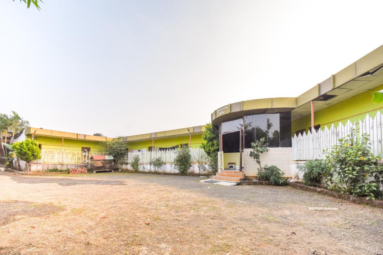 Spot On 65135 Hotel Suvarna Samrat Lodge Khamshet Luaran gambar